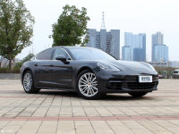 ʱϺչ Panamera׷