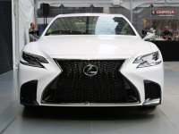׿˹LS 500 F Sport  ŦԼչ