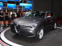 2017�Ϻ���չ ����������ŷStelvio����