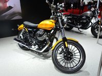  2017上海车展 摩托古兹V9复古车实拍