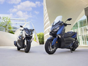  �¿�������X-Max 400���� ������������