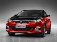 �����ݶ�XT RS����8��25������ ��1.5T