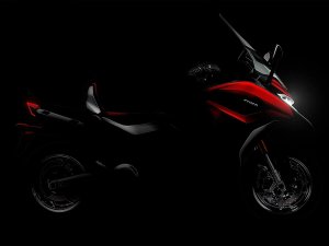  �������Ƴ��๦�ܿ�糵 ����AK550����
