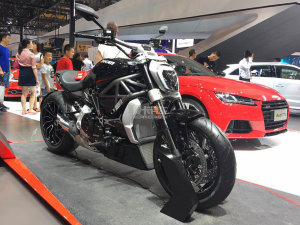  2017�ɶ���չ �µ�չ̨�ſ���XDiavel S
