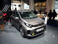 �����˸���չ������Picanto X-Line����