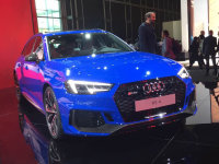 �����˸���չ �µ���RS4 Avant��ʽ����