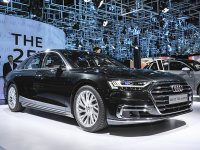 2017�����˸���չ �µ�A8/A8L��̬����