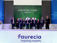 ������ͷ���ǽ������й��з����ĳ���