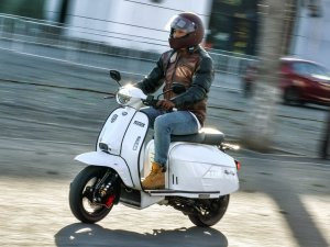  �����Ž��е��� �Լ�Scomadi&RA GP200