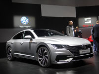 ����Arteon����������8������ CC�����
