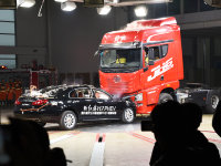 ����PK�ؿ��� ����H7 PHEV��ײ���Խ���