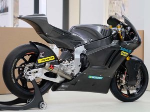  ���׷��������� Moto2�������������ع�