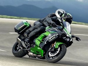  ����Ninja H2SX�ձ��ۼ۹��� 11.44����
