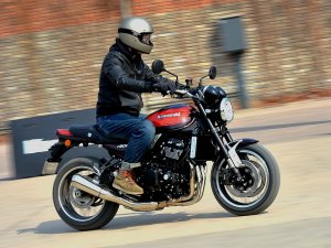  �������ִ��Ľ�֯ ����Z900RS�Լ�����