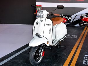  2018������չ Royal Alloy GP200����