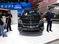 ������չ���¶������M6  MPV��ʽ����