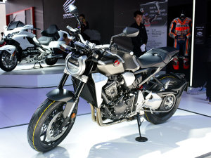  2018������չ ����CB1000R������̬����