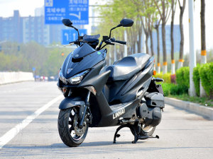  ����ʱ�вٿ���� �ֺ�Power 175T�Լ�
