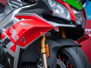  ���붨���� 2018��APRILIA RSV4 RF����