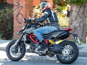  ���С�� �¿�Hypermotard 939�����ع�
