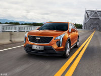 ֮֡˭ϸ E-PACE VS XT4