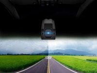 Flyaudio �ǹ�FHD Wi-Fi���г���¼��