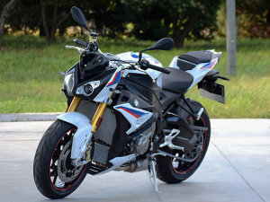  ���¶��� 2018���S 1000 R����ʵ��