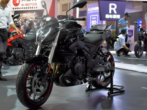  2018����Ħ���� ¡���޼�500R��̬ʵ��