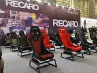 RECARO��չ��ݸAIT ���������ֳ�˲��