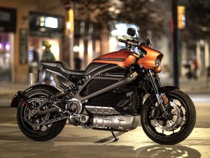  ���ܲ��� ���״�άɭLiveWire��������