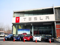 43.3���� ��˹��Model 3��ʽ�����й�