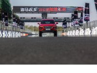 ����8S�ٹ�����ٽ�7.8��ǿ��������SUV