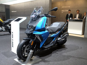  ����C400X̤������ �ۼ�6.89--7.59��Ԫ