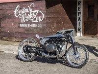 2019����Ħ�г�չ ���� R18 �³�ǰհ