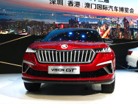 ��۰ĳ�չ ˹�´�Vision GT����׷�