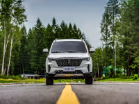 ��������SUV����T33 ���ܿ����˳�����
