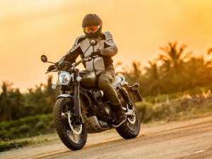  50%��·50%ԽҰ �Լ�Scrambler 1200 XC