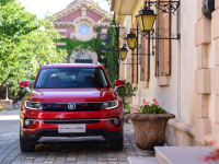 ����CS35����3���²���С��SUV�г���һ