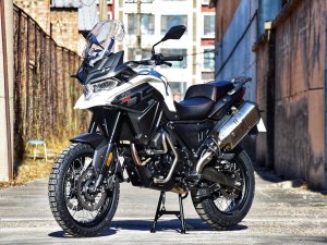  ���ܵ��ȵĹ���Ӳ��ADV �޼�650DSʵ��