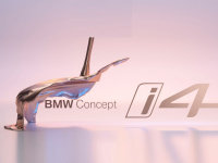 BMW i4�������Ϣ �������߳�չ�׷�