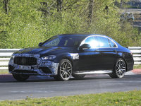 ÷����˹-AMG E 63��α���� ���µ׷���