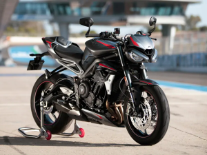  132895Ԫ�� ����STREET TRIPLE RS����