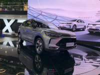 北京车展：BEIJING-X7 PHEV正式亮相