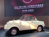 ������չ ���Դ�R360 COUPE�ر������
