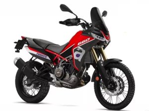  ȫ��˫��ƽ̨ aprilia Tuareg 660�ع�