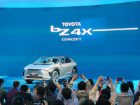 �Ϻ���չ�����﴿��SUV���bZ4X����