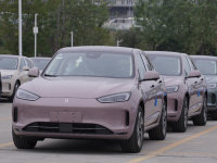 �ʽ�M5 EV���� ȫ�����½����������