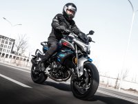 KTMŨ�ȹ��ߣ� ���鴺��800NK��������