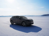 ���ȫ������SUV���� ������峵��ϵͳ