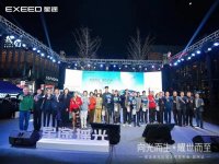 ��;�����������У��ۼ�15.28����